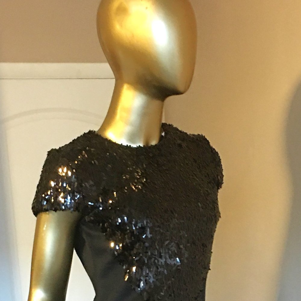 DRESS THE POPULATION "Sabrina" Dress - Picture 2 of 16